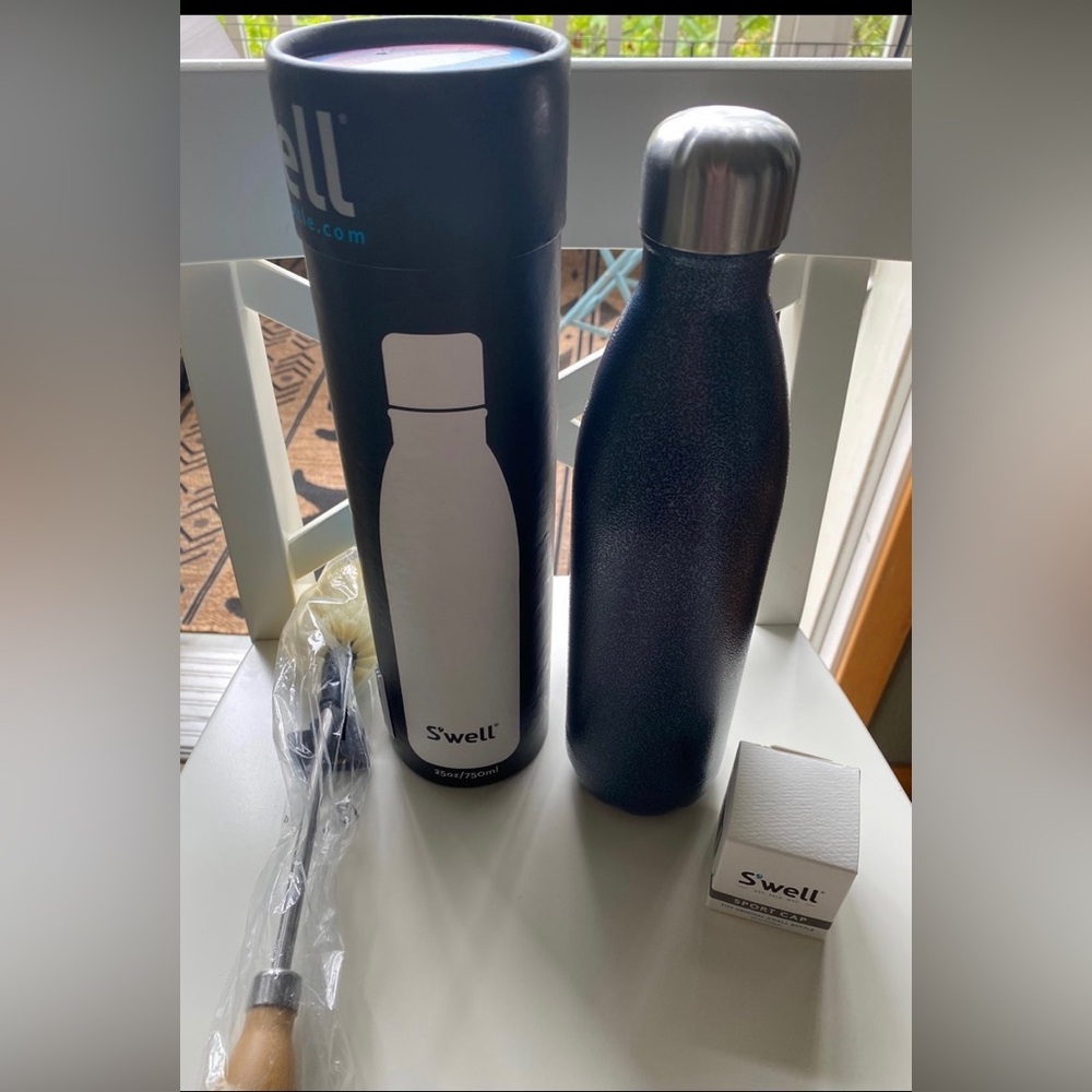 S'well bottle , sport cap, bottle brush - bundle